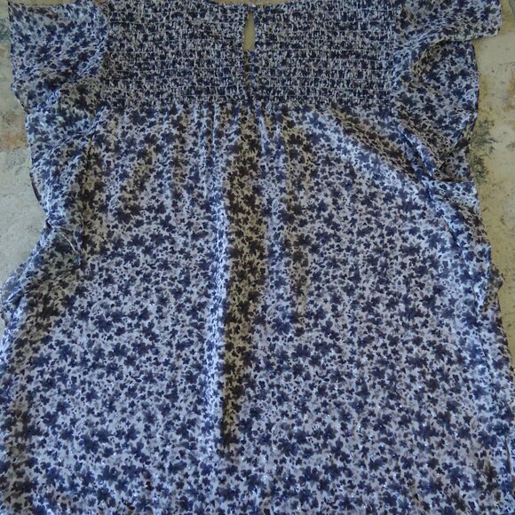 DR2 Top M Smocking Metallic - Picture 7 of 10